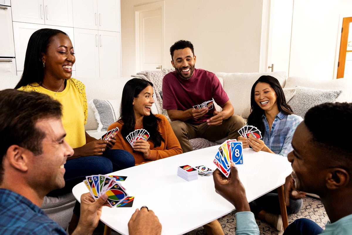 Uno® Party!  Jeu de Cartes Familial Pour enfants et Adultes